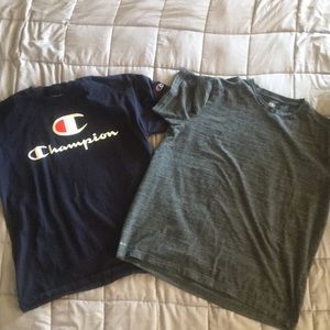 Size Large T-shirt bundle EUC!